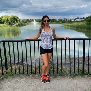 Meet your Posher, Mélanie